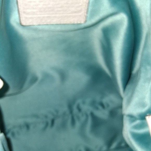 Coach Beige Leather Shoulder Bag - Picture 9 of 9